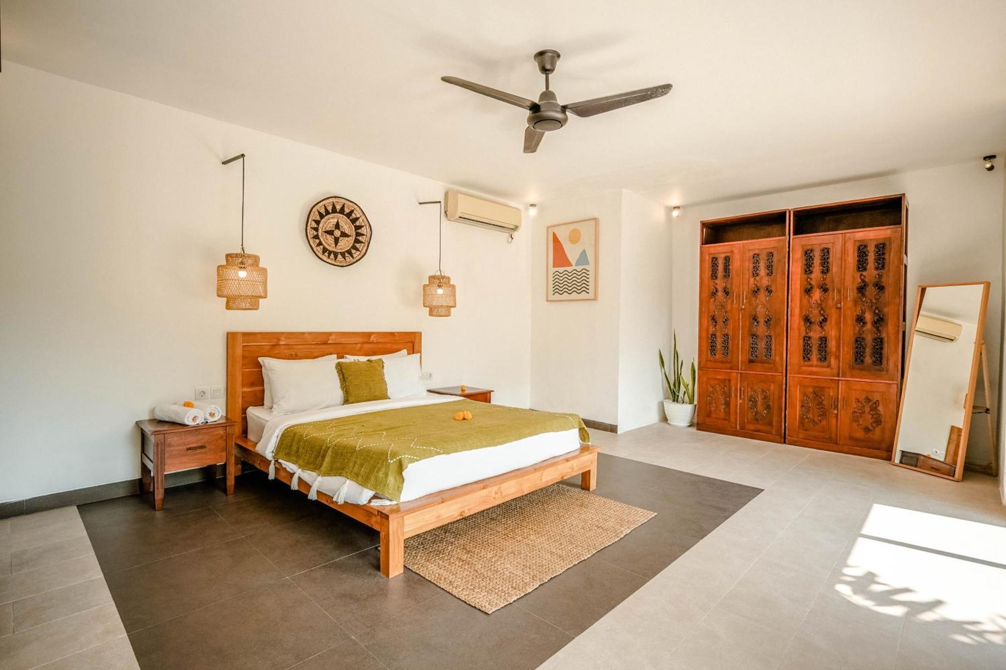 Lalita Villas Seminyak Exterior photo